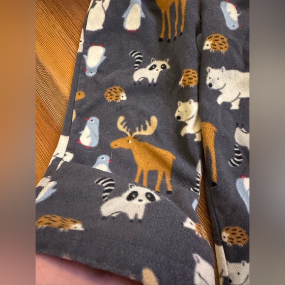 Kids Pajamas Set of 4 - Moose and Bear Design - Picture 15 of 15